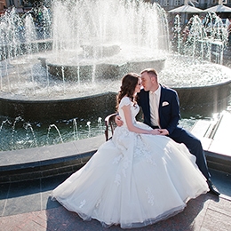 結婚式を挙げるよりも費用が抑えられる