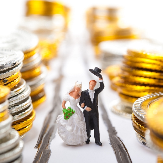 パパママ・ファミリー婚での結婚式スタイルと費用は?
