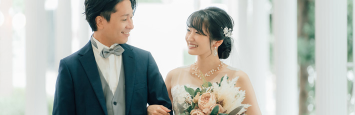 家族だけの結婚式の相場はどのくらい?結婚式の費用を抑える方法もご紹介